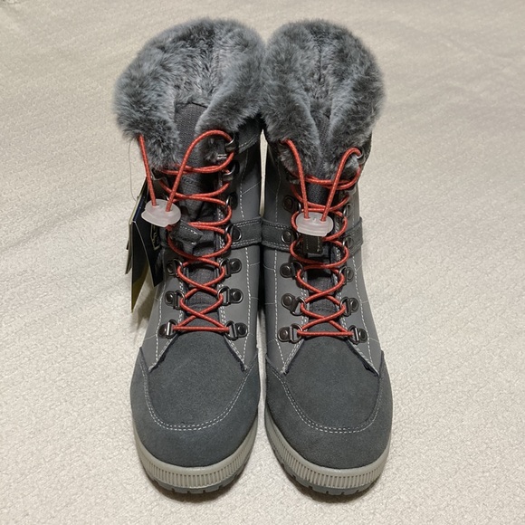 Khombu NWT Janet Winter Boots Gray Cinch Closure Faux Fur Memory Foam Size 8W - Picture 3 of 14